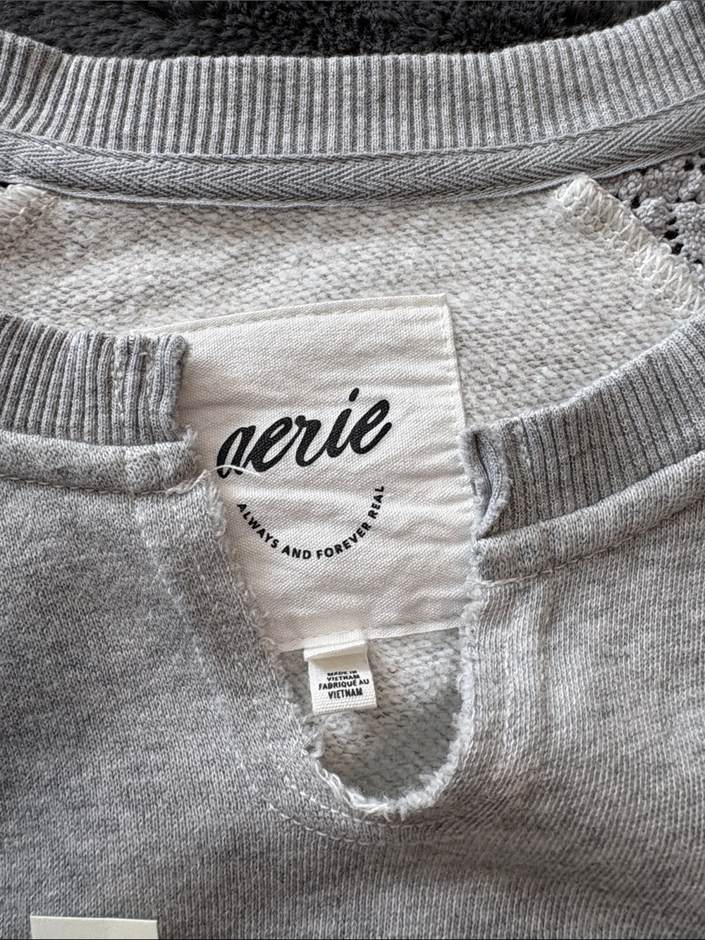 NWT Aerie Heather Gray Crewneck Sweatshirt with Crochet Details Size M - Picture 6 of 7